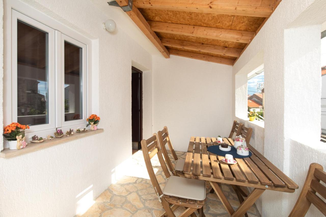 Apartman Umpa Omišalj Extérieur photo